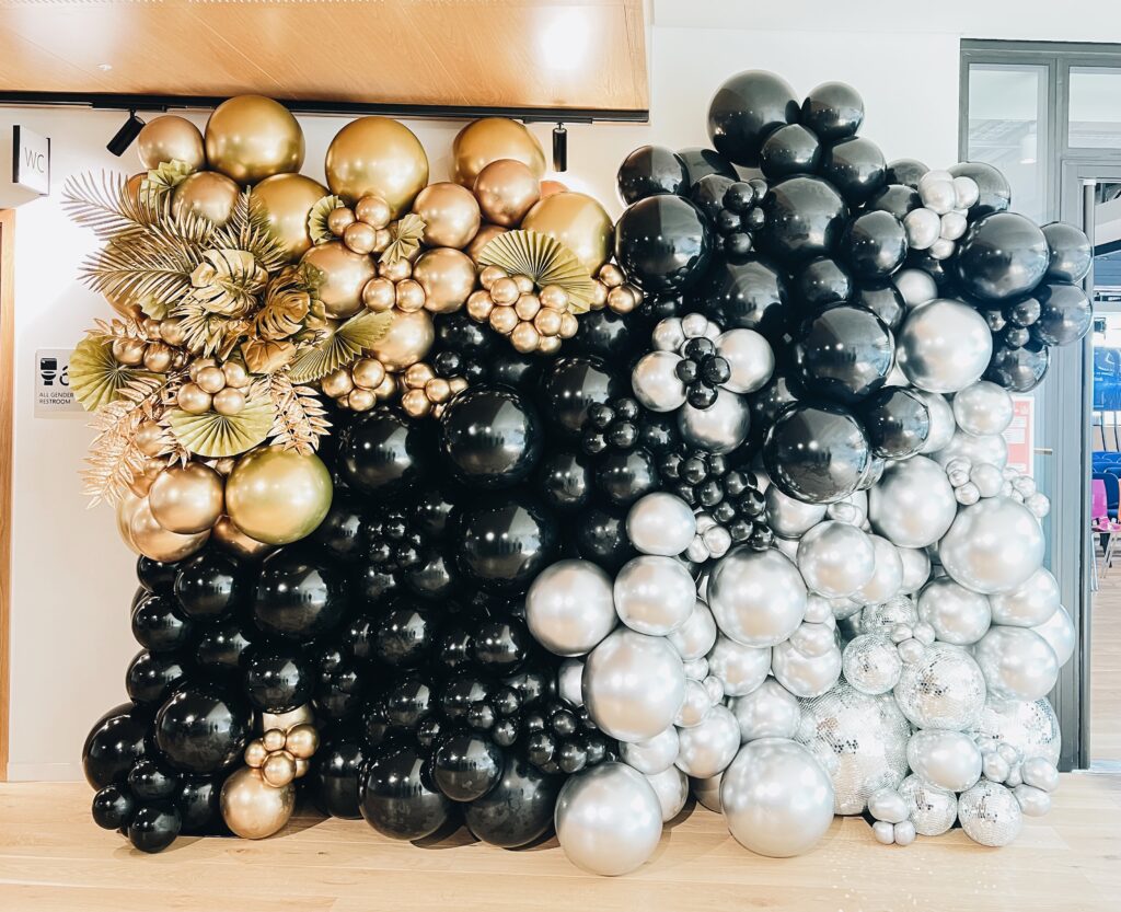organic balloon wall